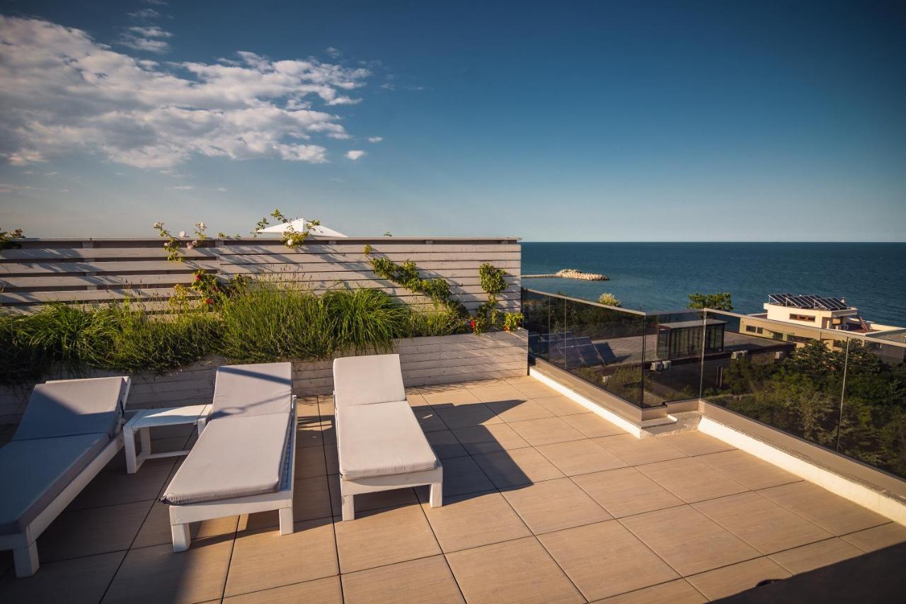 Aparthotel Novum By The Sea 4*