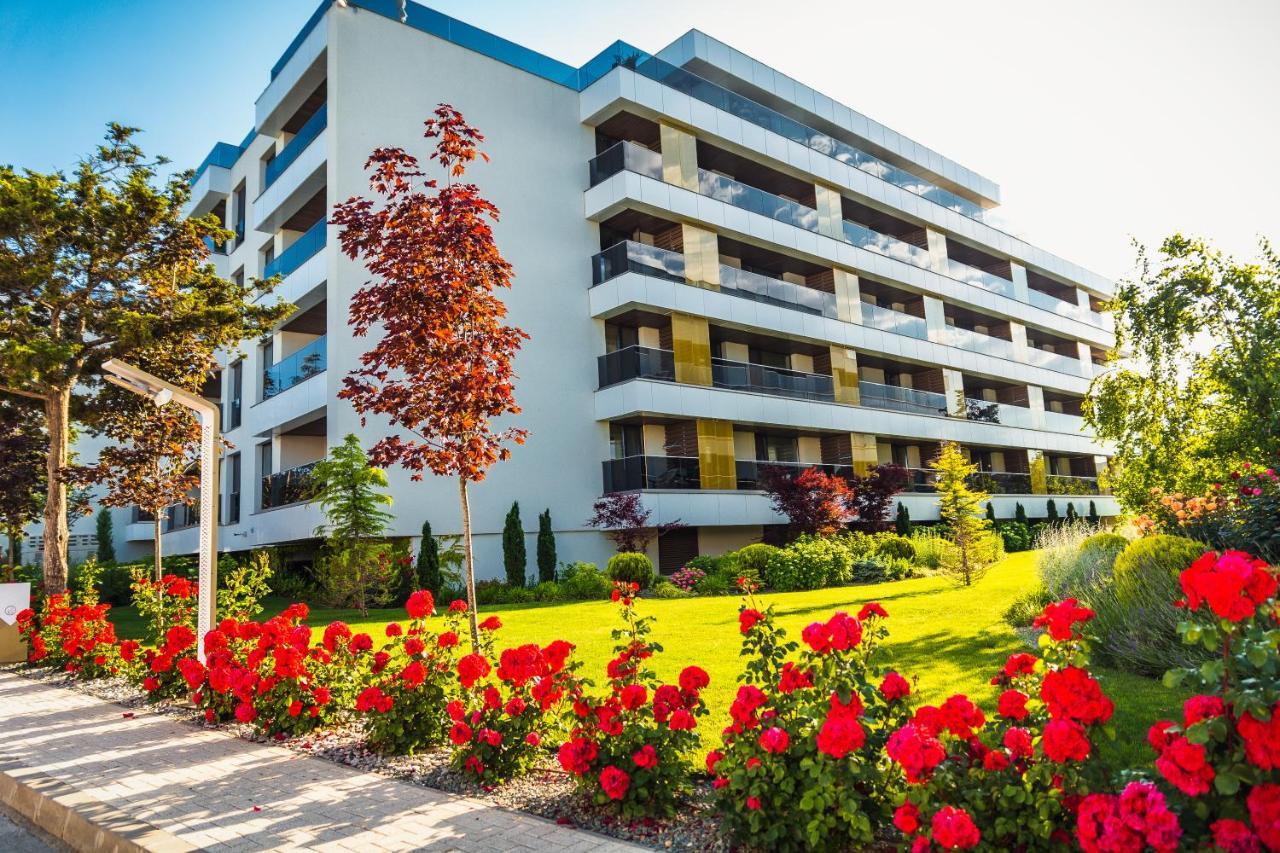 Aparthotel Novum By The Sea