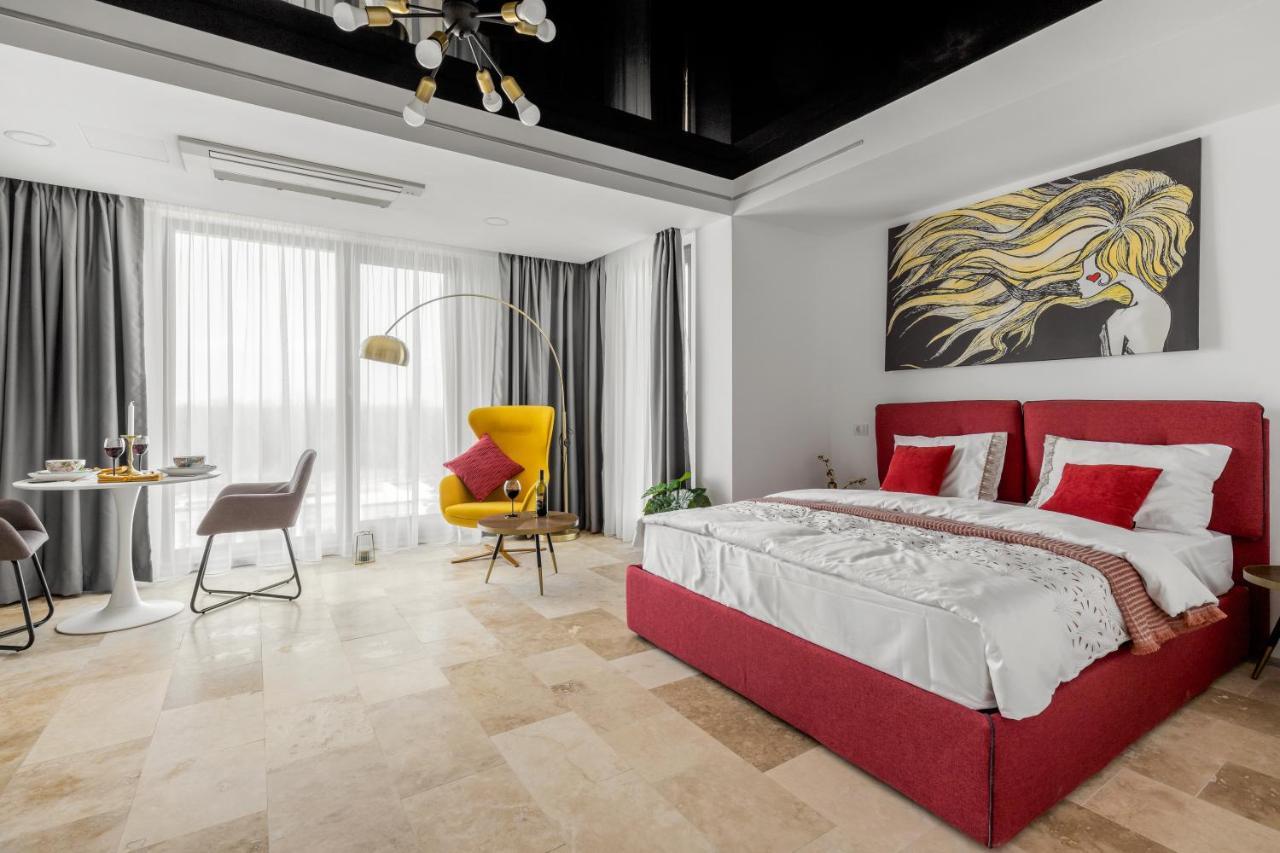 Aparthotel Novum By The Sea 4*